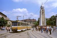 Imagine atasata: 19910620-020 Timisoara_Piata Alexandru Mocioni_mr 330 en ahr 110_lijn 1.jpg